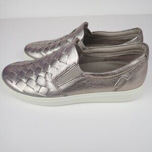 ECCO Womens 38 US 7 Woven Metallic Leather Slip On Sneaker